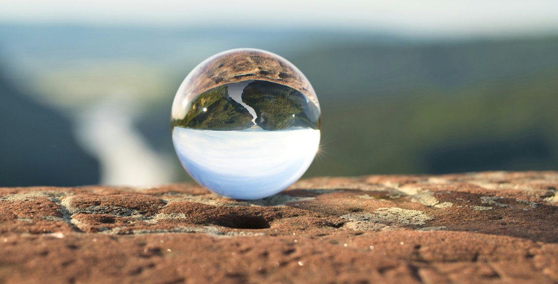 Improvers Outperform on AI Demand